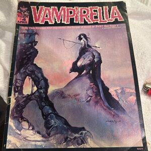 VAMPIRELLA #4 APRIL 1970 VAUGHN
BODE JEFF JONES HORROR MONSTER